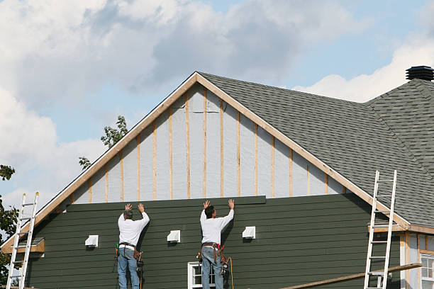Professional Siding Contractor technician working in Emigsville, PA